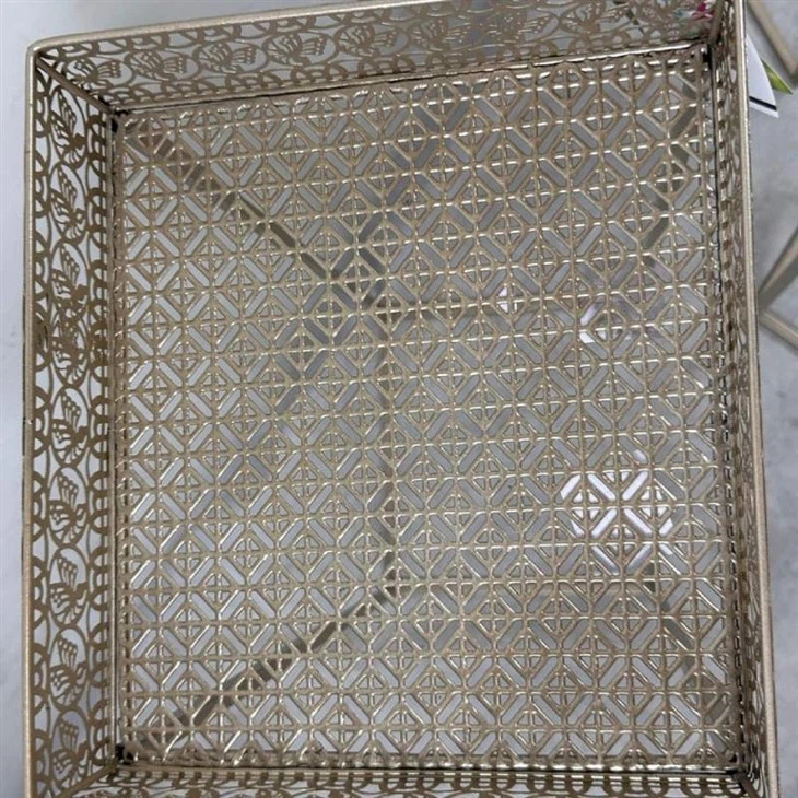 Single Metal Plant Stand